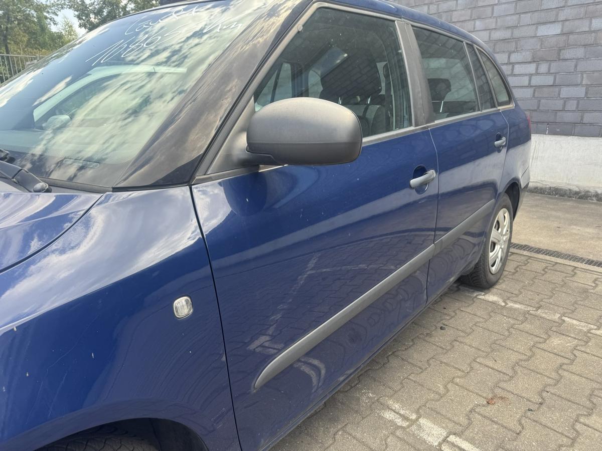Skoda Fabia 2 5J original T&uuml;r vorn links 4711 Pacific Blue Rohbau Bj.2010